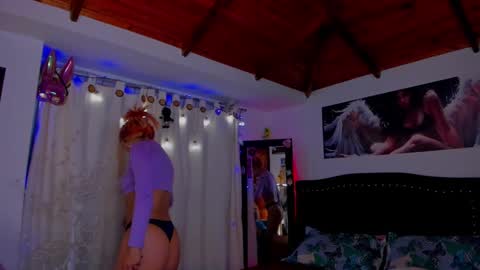 Snapshot of cuteweed420 chatting on January 14, 5:40 am cuteweed420 online show from January 14, 5:40 am