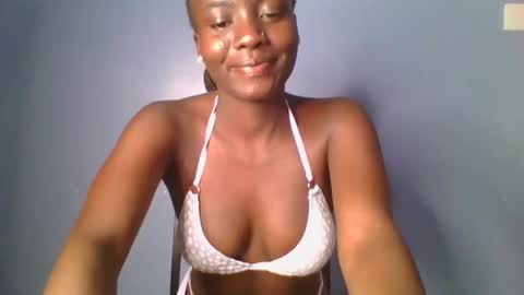 Snapshot of cutie_choco chatting on September 15, 6:04 pm Choco online show from September 15, 6:04 pm