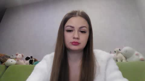 Chloe online show from January 17, 2:08 am