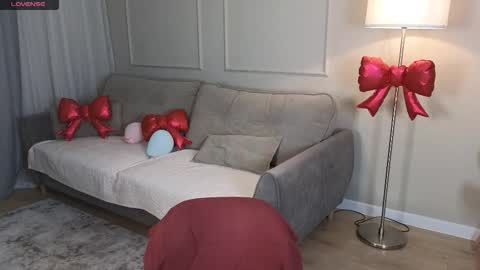 Kate online show from March 14, 11:55 am