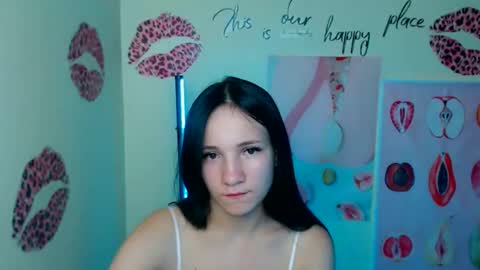 Snapshot of cutielady_ chatting on September 21, 11:25 pm Emma online show from September 21, 11:25 pm