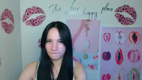 Snapshot of cutielady_ chatting on September 19, 7:02 pm Emma online show from September 19, 7:02 pm