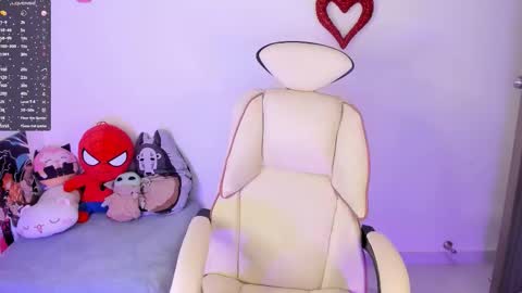 Liz online show from February 19, 11:03 pm