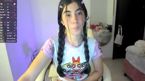 Snapshot of cyber_lizz chatting on October 23, 11:11 pm Liz online show from October 23, 11:11 pm