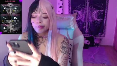     online show from June 12, 3:58 am