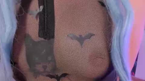  cyber zoe   online show from January 6, 10:05 pm