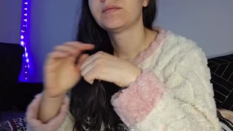 Cyndee Winter online show from December 21, 8:39 am