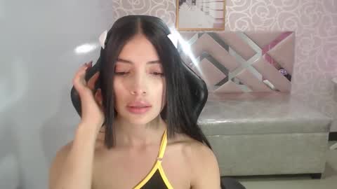 Snapshot of cynthia_ch chatting on October 8, 4:17 am CINTIA ARAUJO online show from October 8, 4:17 am