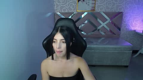 Snapshot of cynthia_ch chatting on September 24, 4:33 am CINTIA ARAUJO online show from September 24, 4:33 am