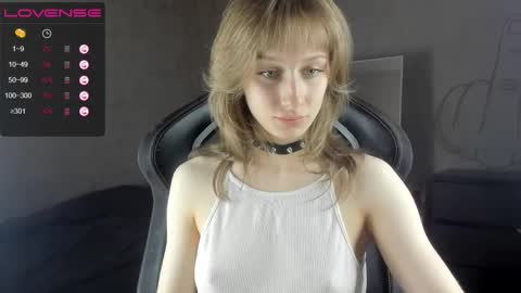 cyyberwhore online show from September 29, 8:14 pm