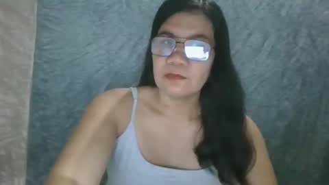 Snapshot of d84real chatting on September 18, 10:47 am Virg online show from September 18, 10:47 am