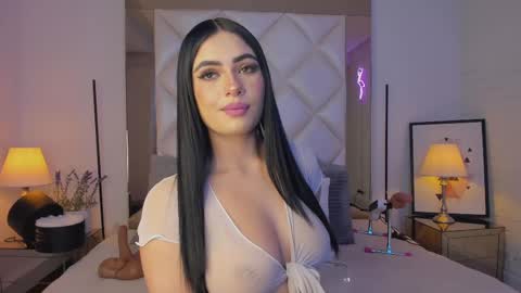 Snapshot of d_kimrouse_h chatting on March 11, 3:04 am Kim online show from March 11, 3:04 am