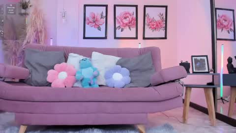 Daniela  online show from June 5, 12:00 pm