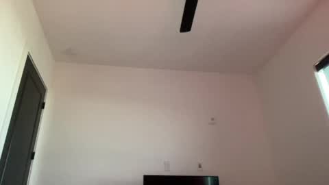 daddysbaby818 online show from May 16, 7:57 pm