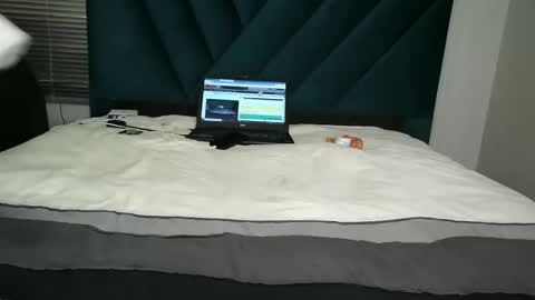 Snapshot of daddyslittleebony chatting on September 24, 11:53 am daddyslittleebony online show from September 24, 11:53 am