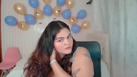 daeneryslove_doll online show from October 8, 5:45 am