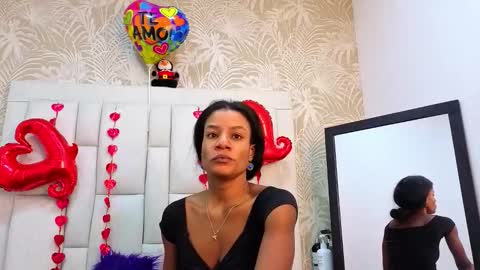 daffnelewis online show from February 20, 11:23 am