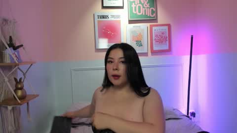 Dafne  online show from February 6, 11:35 am