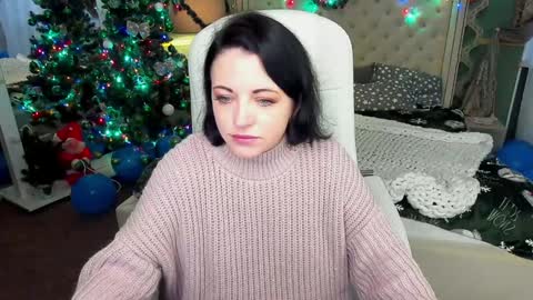 Snapshot of dafni_mon chatting on January 1, 6:47 am Dafni Mon online show from January 1, 6:47 am