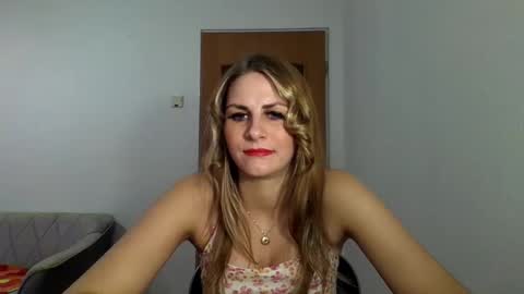 Snapshot of dagmariepiquant chatting on February 24, 9:31 pm Dagmarie online show from February 24, 9:31 pm