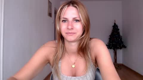 Snapshot of dagmariepiquant chatting on January 17, 7:30 am Dagmarie online show from January 17, 7:30 am