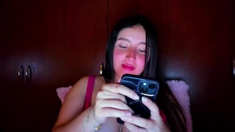 Snapshot of dahi_anne chatting on January 9, 2:22 am Call me D online show from January 9, 2:22 am