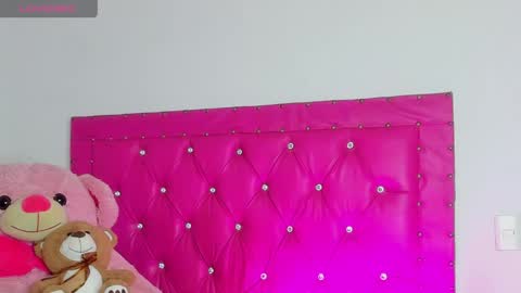    online show from April 11, 12:39 am