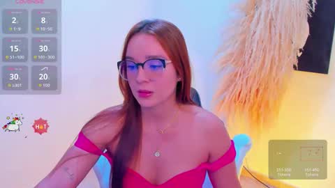 Snapshot of dahlia_rossi chatting on October 7, 4:17 am Dahlia online show from October 7, 4:17 am