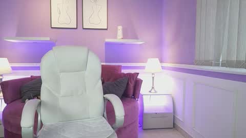 Snapshot of dahliagraey chatting on September 13, 11:40 am Dahlia Grey online show from September 13, 11:40 am