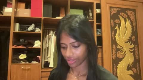 Snapshot of daily_dosessshhhh chatting on December 9, 11:26 am AnnaCeleste online show from December 9, 11:26 am