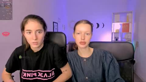 daisy online show from November 22, 8:11 pm