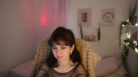 Daisy online show from July 28, 4:39 pm
