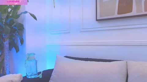 Daisy Price online show from March 3, 10:21 am