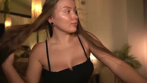 Stacey online show from June 13, 6:27 pm