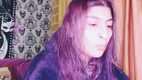Snapshot of dak_7 chatting on February 7, 6:03 am -- -- help me reach 100 hands up online show from February 7, 6:03 am