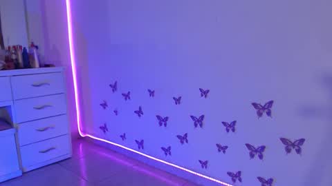 VALENTINA  online show from March 17, 7:12 am