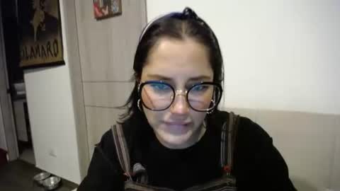 Snapshot of dakota01_ chatting on January 24, 4:37 am IG dakotasofiaa online show from January 24, 4:37 am