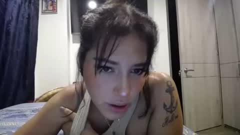 Snapshot of dakota01_ chatting on January 5, 3:43 am IG dakotasofiaa online show from January 5, 3:43 am