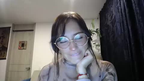 Snapshot of dakota01_ chatting on February 14, 1:34 am IG dakotasofiaa online show from February 14, 1:34 am