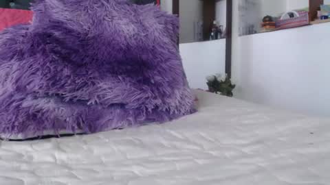   Dakota  online show from January 31, 2:07 pm