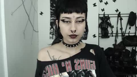 dakota online show from October 1, 3:11 am