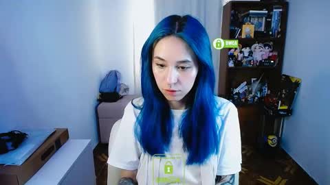 Snapshot of dakota_senju chatting on December 9, 2:17 pm Maca online show from December 9, 2:17 pm