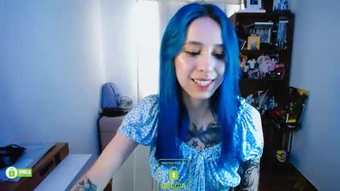 Snapshot of dakota_senju chatting on December 10, 3:12 pm Maca online show from December 10, 3:12 pm