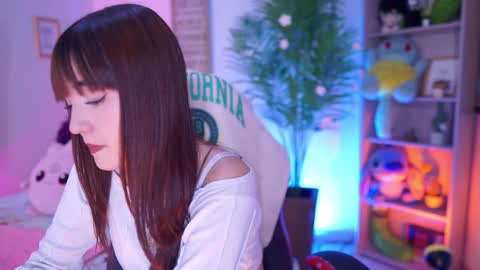 dakotaa online show from February 2, 3:55 pm