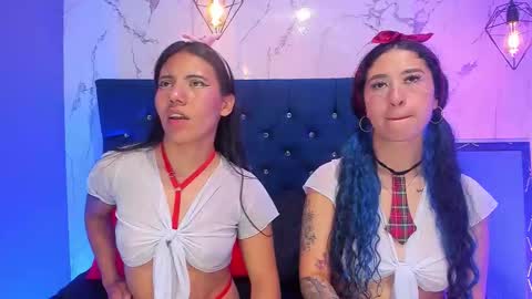 dakotaa_johnson online show from February 15, 7:51 am