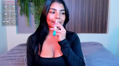 Dakota Ferreti online show from September 18, 9:02 pm