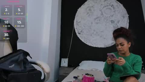 Snapshot of dalaymoore chatting on October 12, 7:49 pm Dalay online show from October 12, 7:49 pm