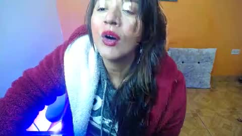 Snapshot of daleska_delicious1 chatting on February 9, 3:32 am daleska_delicious1 online show from February 9, 3:32 am