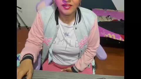 daleska_delicious1 online show from October 28, 11:31 pm