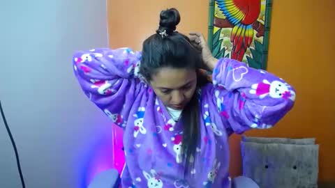Snapshot of daleska_delicious1 chatting on January 4, 8:16 pm daleska_delicious1 online show from January 4, 8:16 pm